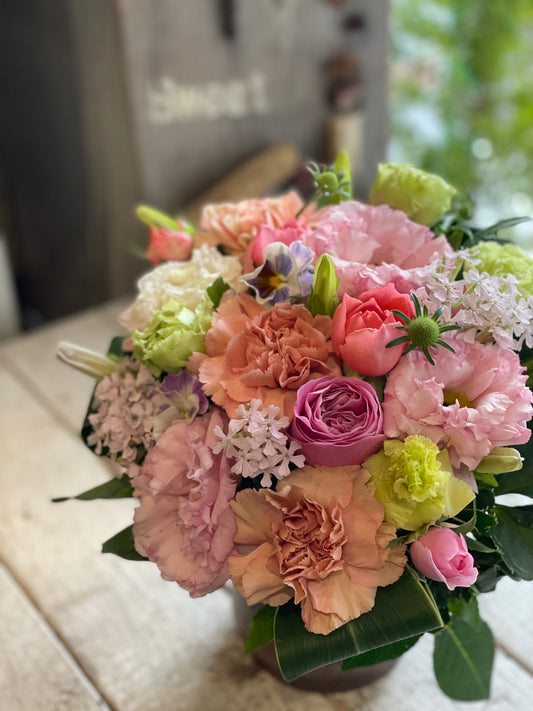 全国のお母さんへお花をお届けしました