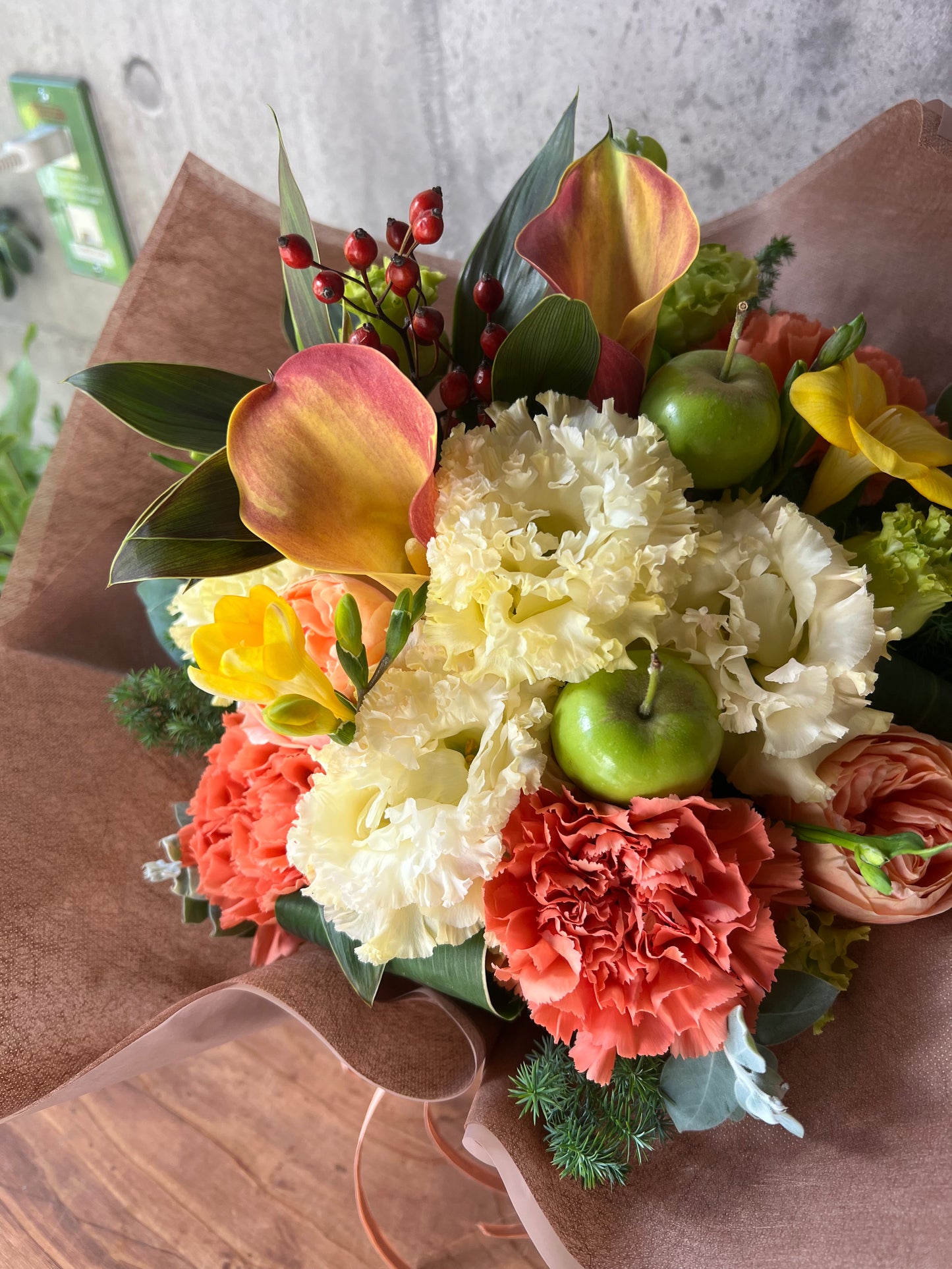 ペット用フラワーギフト　お供えアレンジメントL H-1