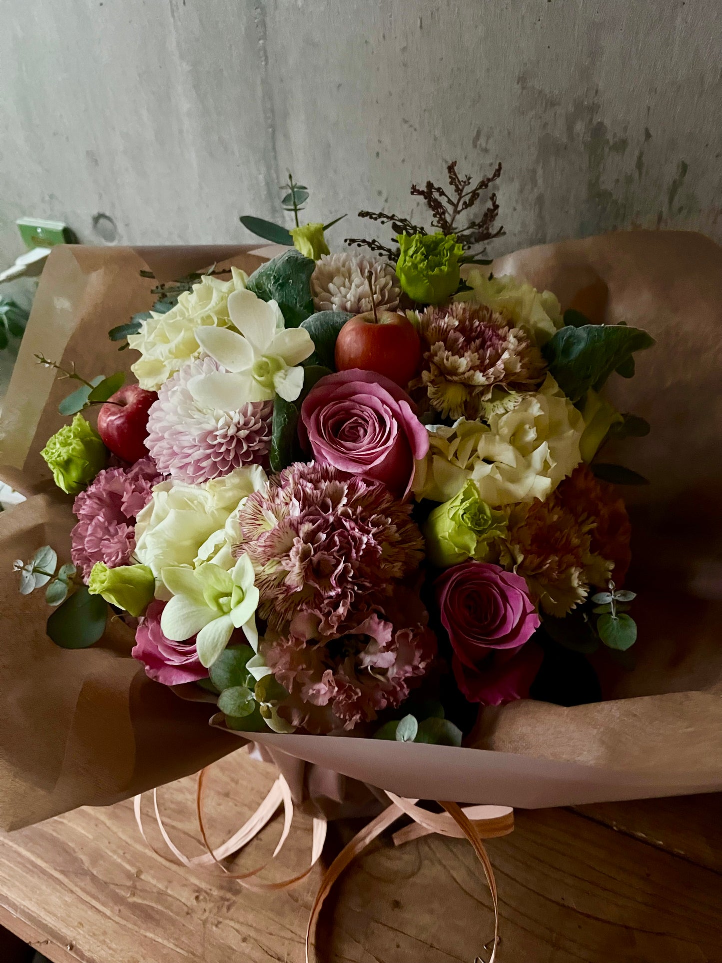 ペット用フラワーギフト　お供えアレンジメントL C-1