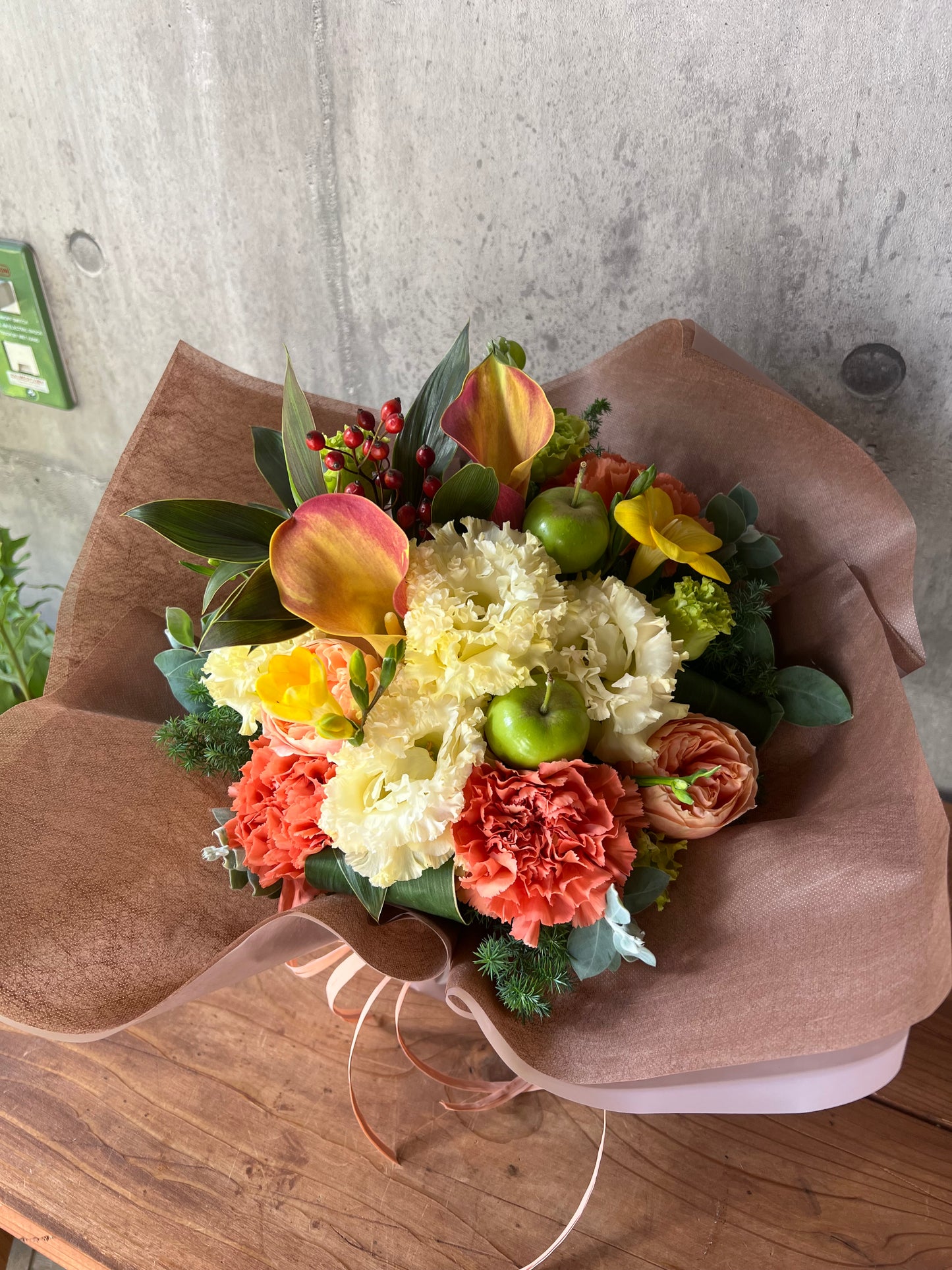 ペット用フラワーギフト　お供えアレンジメントL H-1