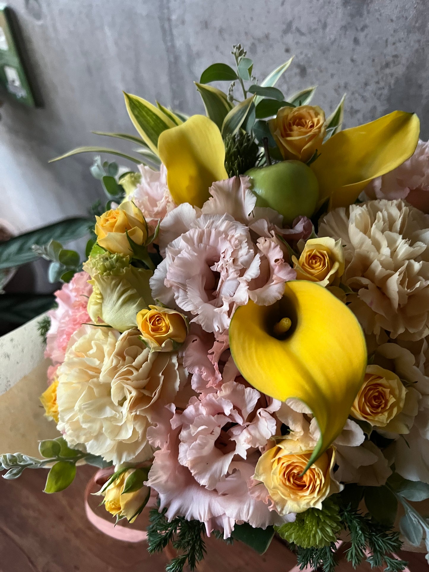 ペット用フラワーギフト　お供えアレンジメントL B-1　